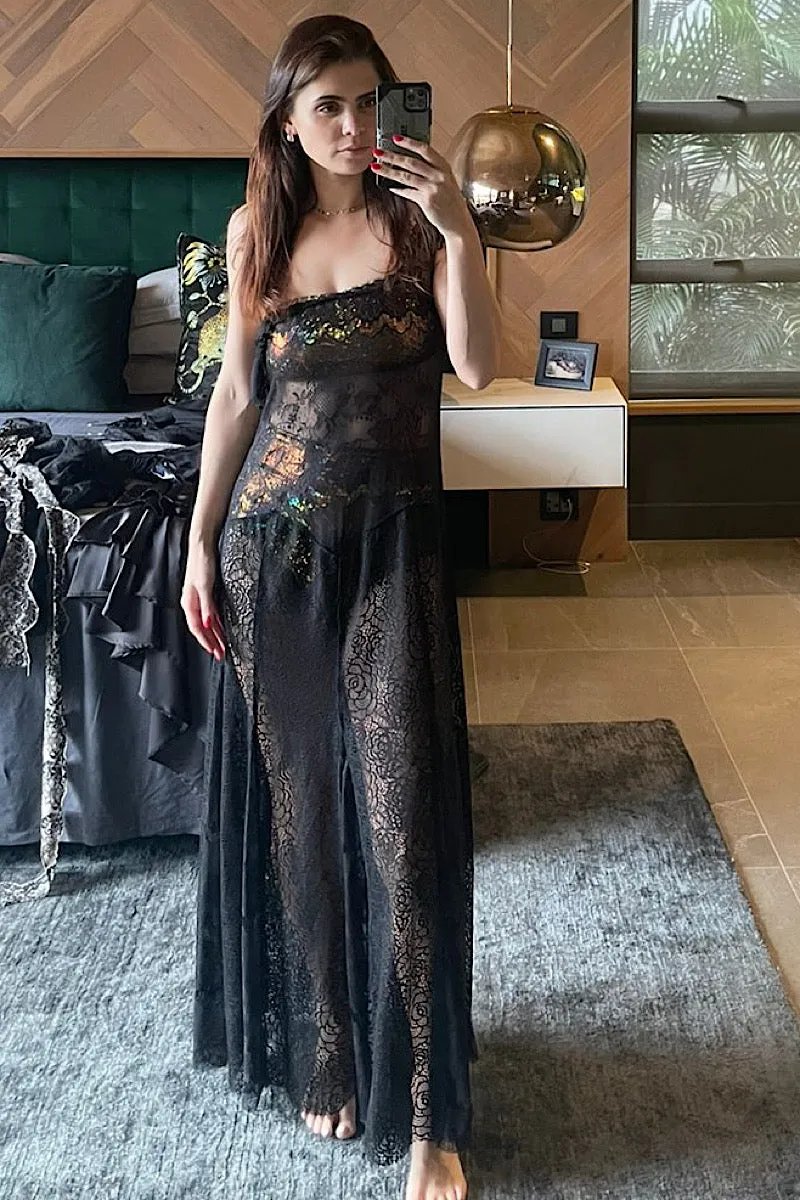 The Gypsy Girl Lace Dress