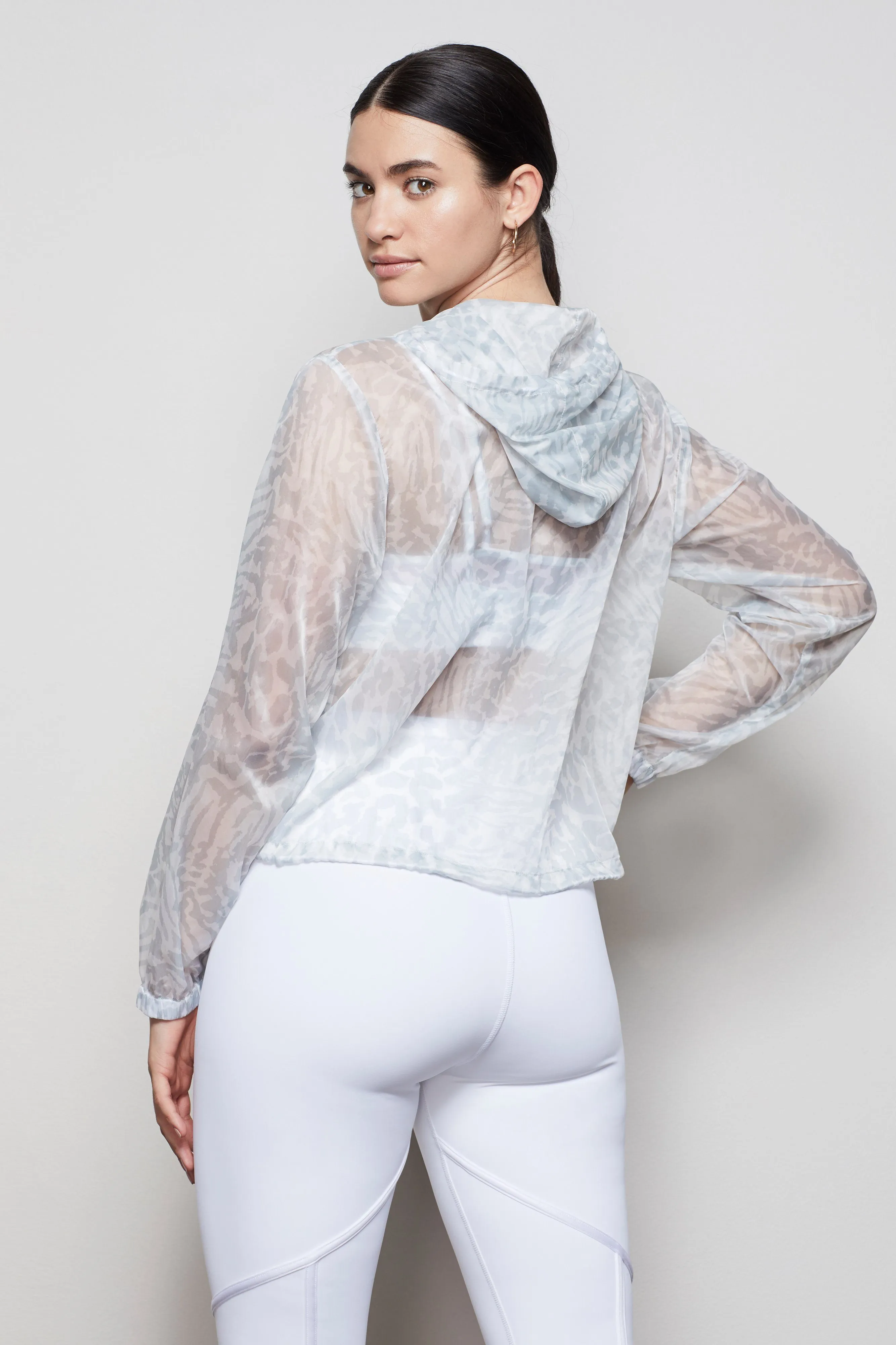 THE ICY LEOPARD WINDBREAKER | WILD OVERCAST001