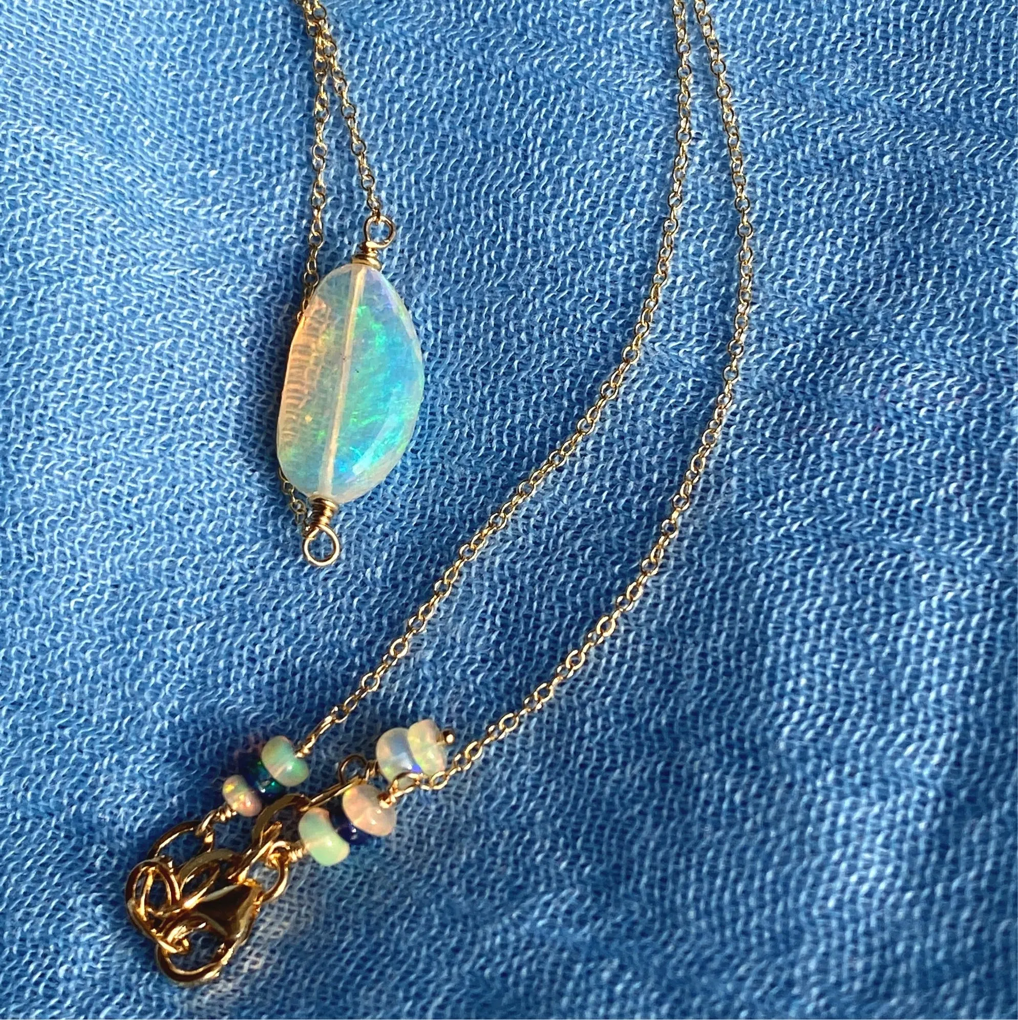 Welo Opal Single Layering Necklace