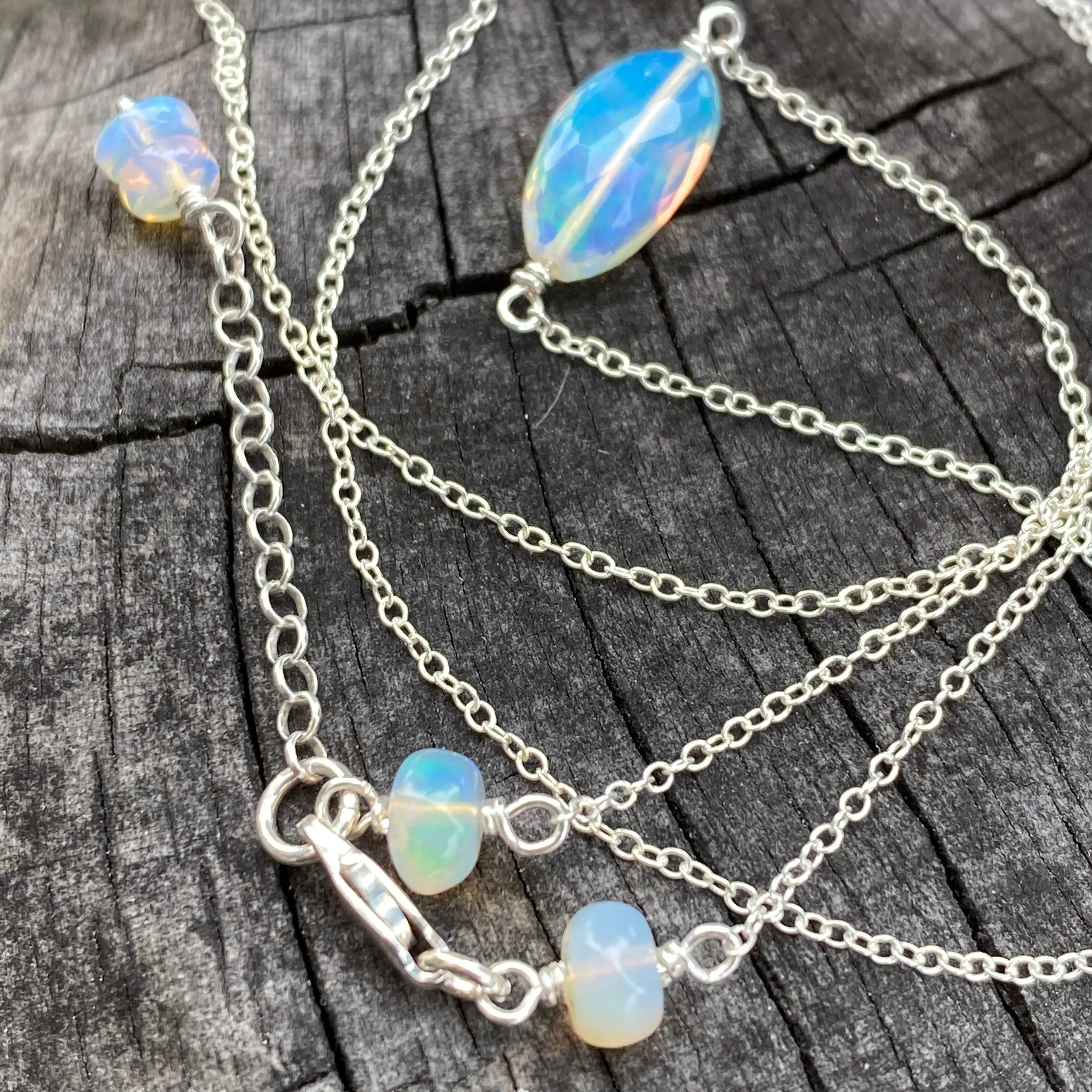 Welo Opal Single Layering Necklace