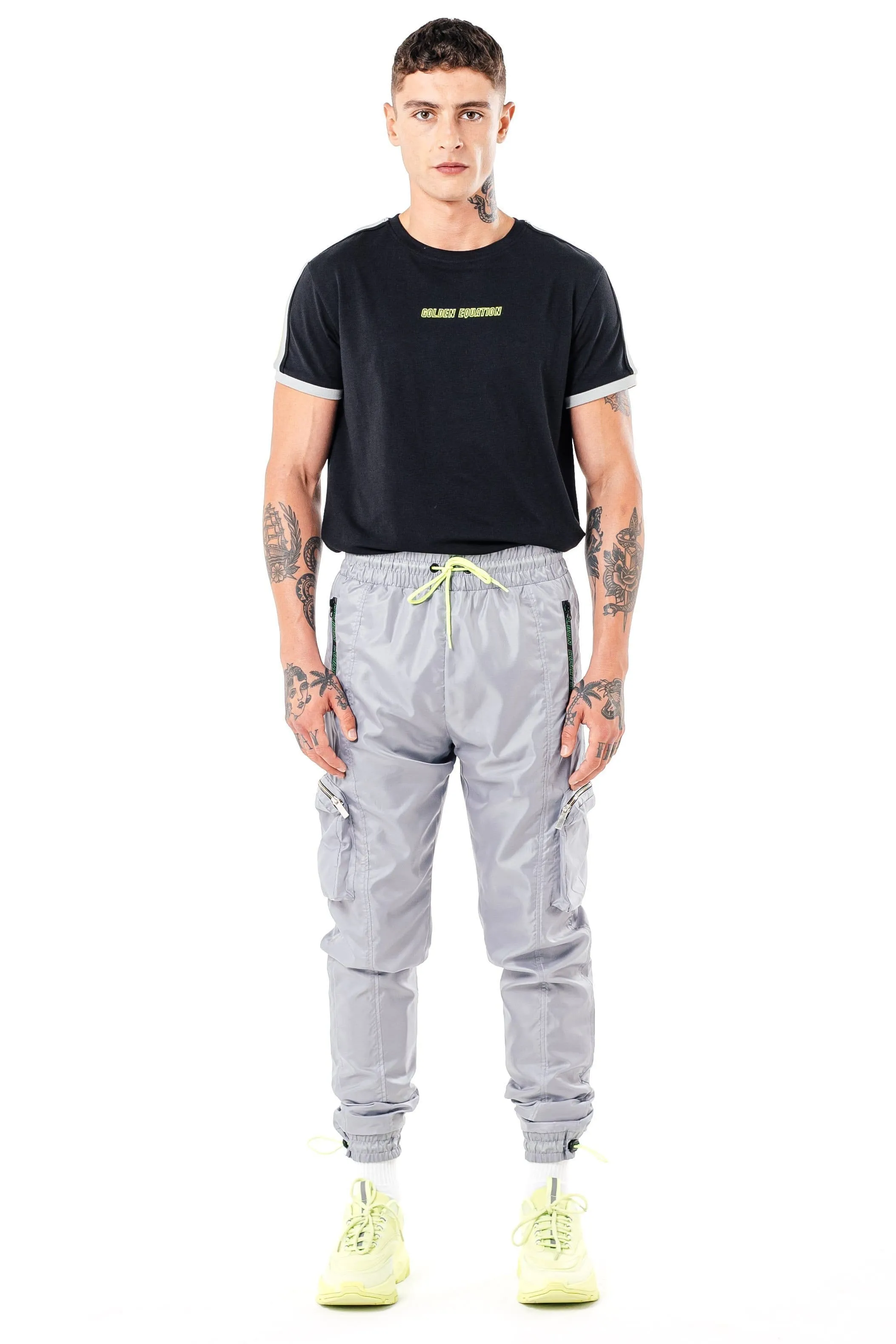 Yopal Knit Tape Design Men's T-Shirt - Black